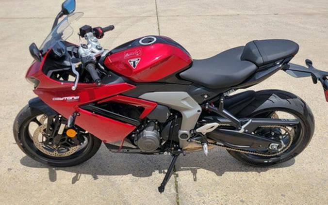 2025 Triumph Daytona 660 Carnival Red/Sapphire Black 660