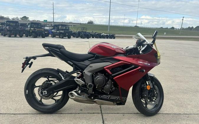 2025 Triumph Daytona 660 Carnival Red/Sapphire Black 660