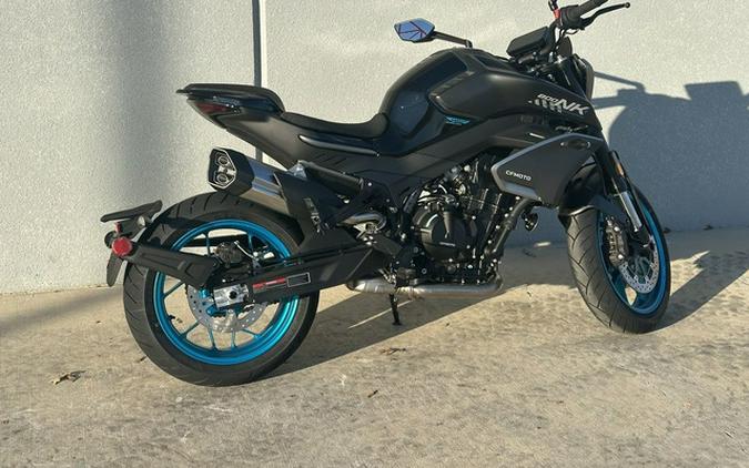 2026 CFMOTO NK 800