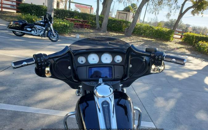 2022 Harley-Davidson® Street Glide®