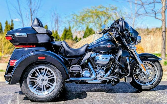 2024 Harley-Davidson® FLHTCUTG - Tri Glide® Ultra