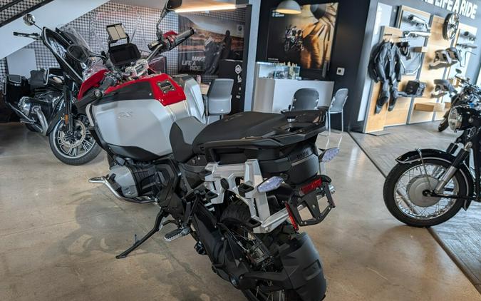 2025 BMW Motorrad R 1300 GS Adventure