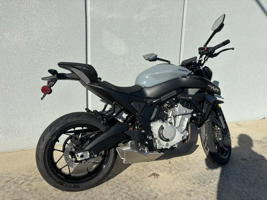 2026 CFMOTO NK 675