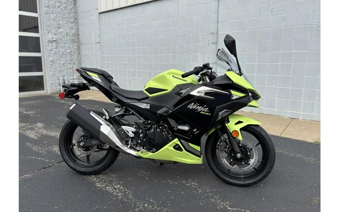 2026 Kawasaki NINJA 500 SE ABS