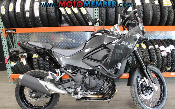 2026 Kawasaki KLE®500 ABS