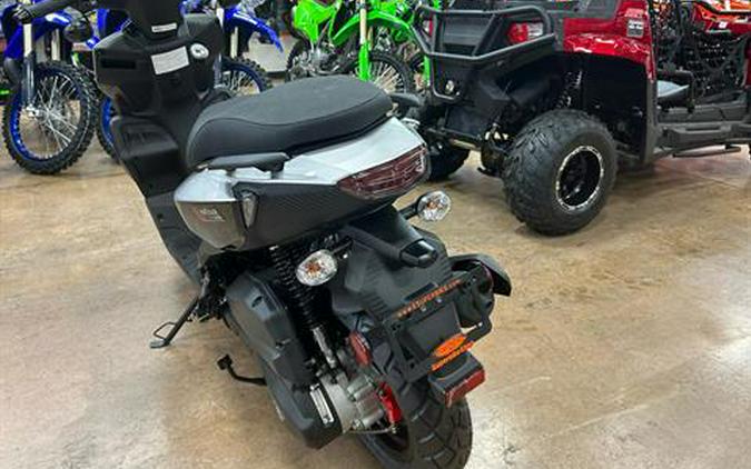 2022 Genuine Scooters Rattler 200i