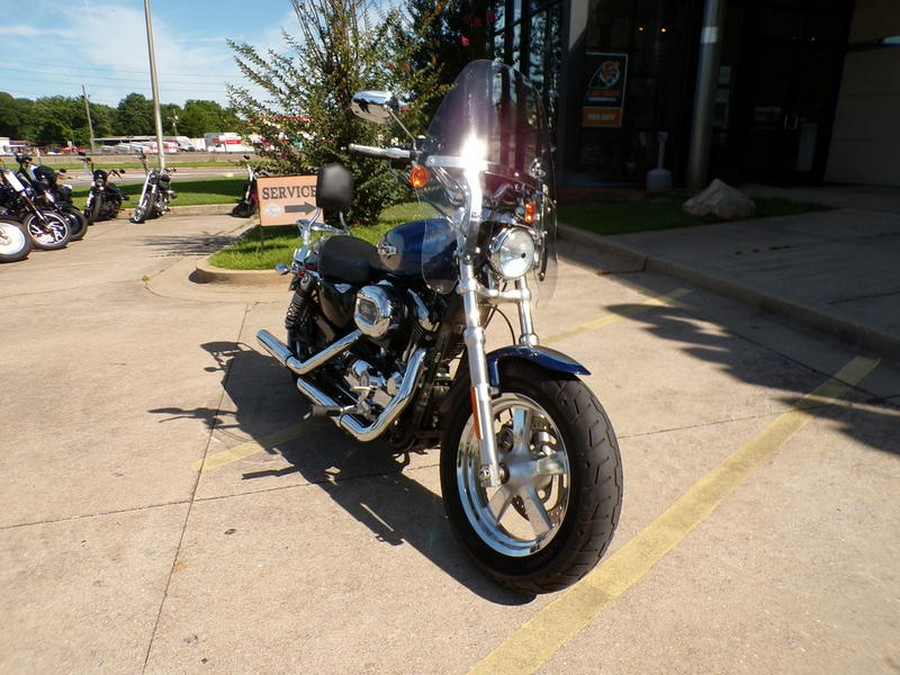 2017 Harley-Davidson® XL1200C - 1200 Custom