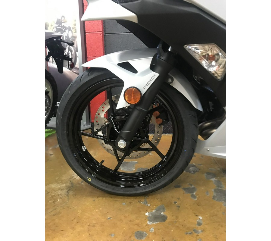 2024 Kawasaki NINJA 500 ABS