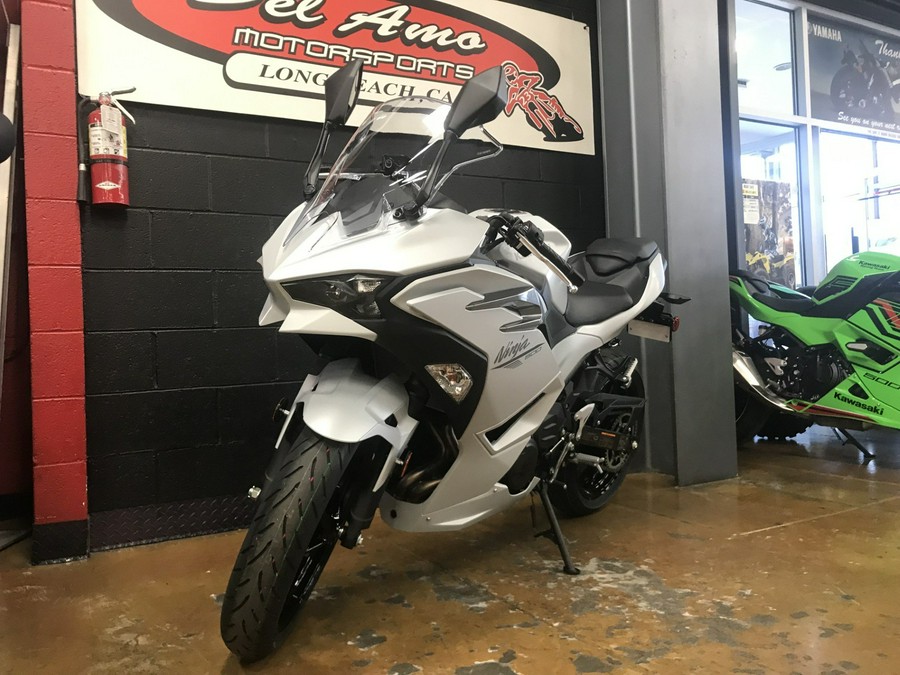 2024 Kawasaki NINJA 500 ABS