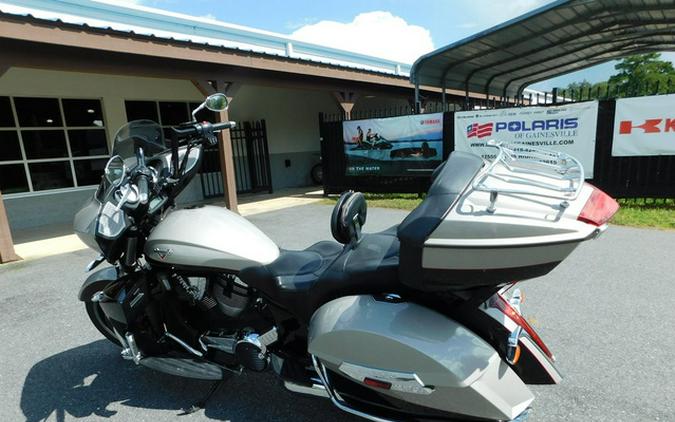 2014 Victory Motorcycles Cross Country Tour Two-Tone Goldrush & Black Gloss Black