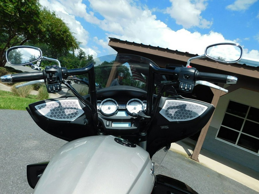 2014 Victory Motorcycles Cross Country Tour Two-Tone Goldrush & Black Gloss Black