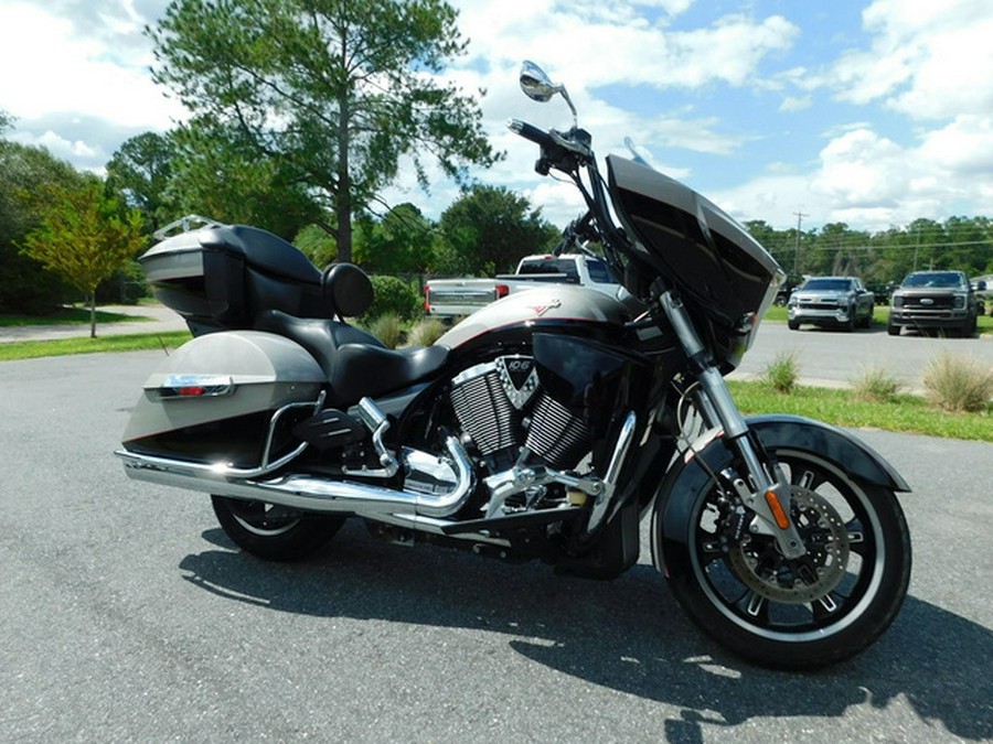 2014 Victory Motorcycles Cross Country Tour Two-Tone Goldrush & Black Gloss Black