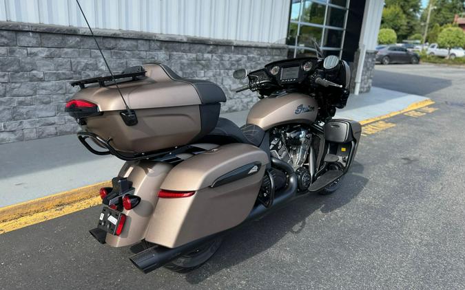 2025 Indian Motorcycle Roadmaster® PowerPlus Dark Horse® with 112