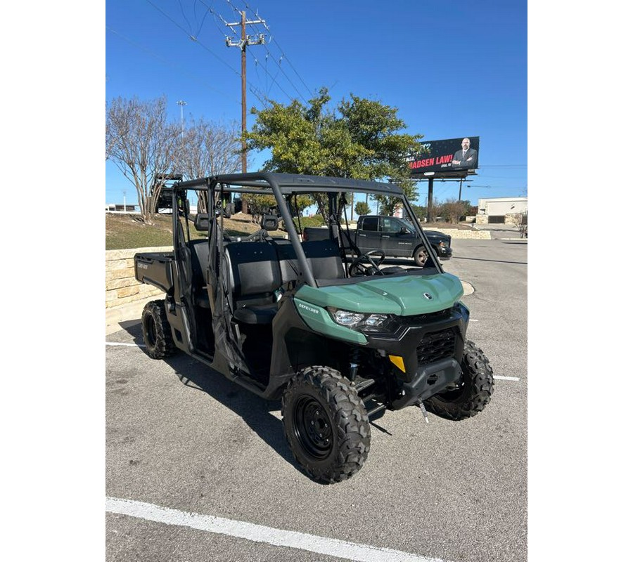 2025 Can-Am Defender MAX HD7