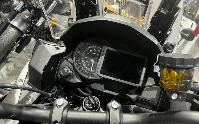 2025 Kawasaki Versys® 1100 SE LT ABS
