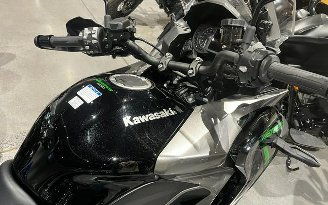 2025 Kawasaki Versys® 1100 SE LT ABS