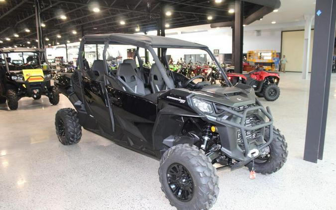 2026 Can-Am® SSV COM MAX XT 64 1000R BK 26 XT 1000R