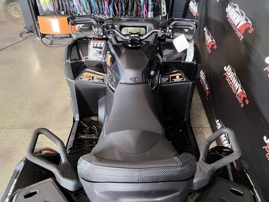 2026 Can-Am Outlander MAX Backcountry
