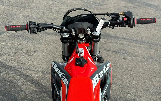 2026 Beta Xtrainer 300