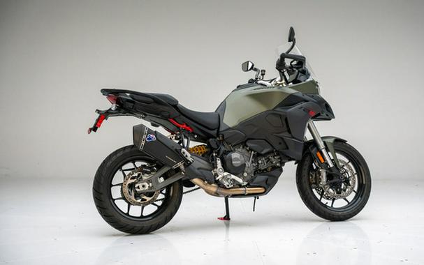 2026 Ducati Multistrada V2 S Storm Green