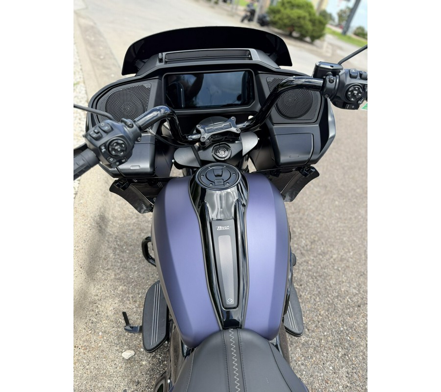 2025 Harley-Davidson Road Glide Purple Abyss Denim - Black Finish