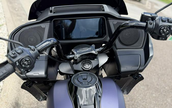 2025 Harley-Davidson Road Glide Purple Abyss Denim - Black Finish