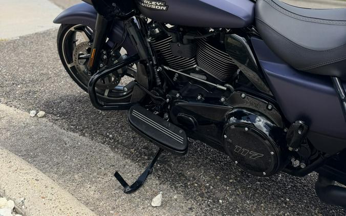 2025 Harley-Davidson Road Glide Purple Abyss Denim - Black Finish