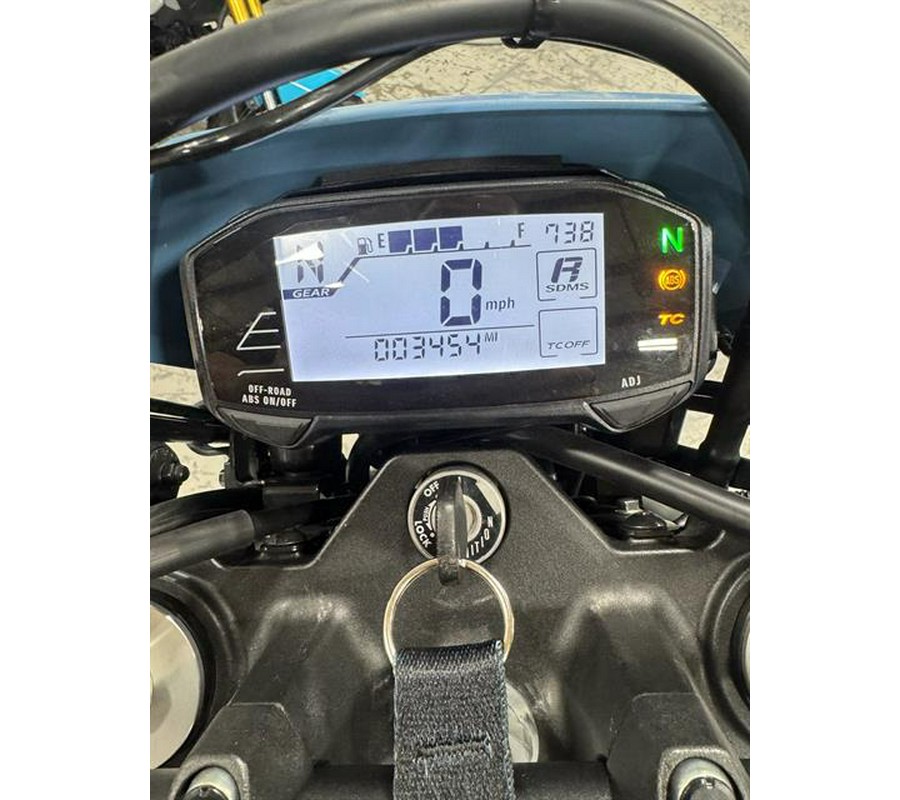 2025 Suzuki DR-Z4SM