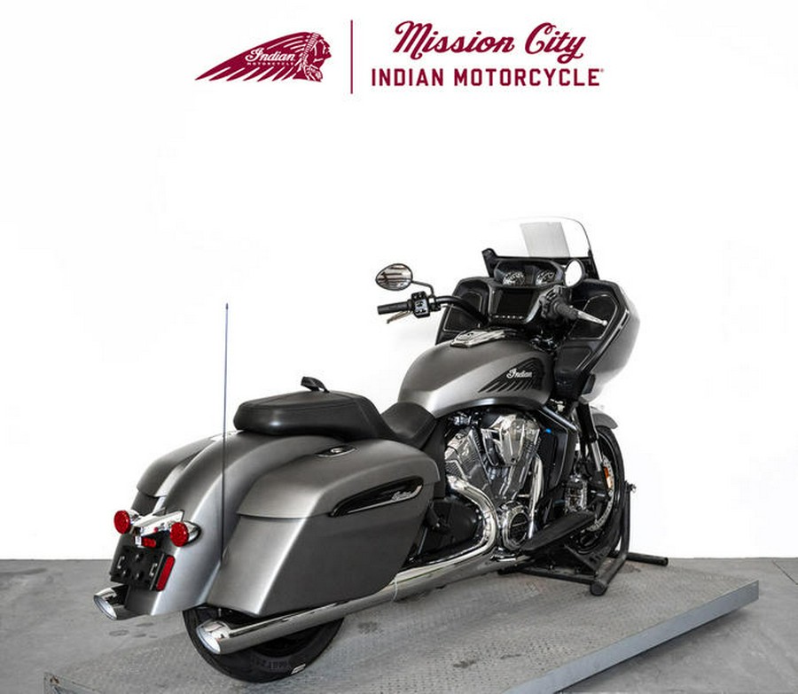 2024 Indian Motorcycle® Challenger® Titanium Smoke