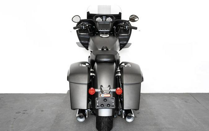 2024 Indian Motorcycle® Challenger® Titanium Smoke