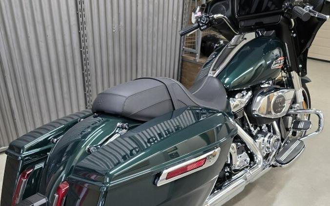 FLHX 2024 Street Glide®