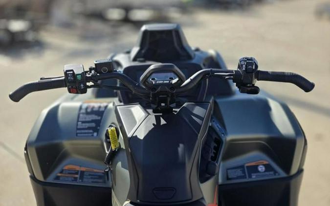 2026 Can-Am Outlander X mr 1000R Loft Green Satin