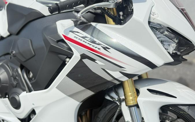 2026 Honda CBR1000RR ABS Pearl White