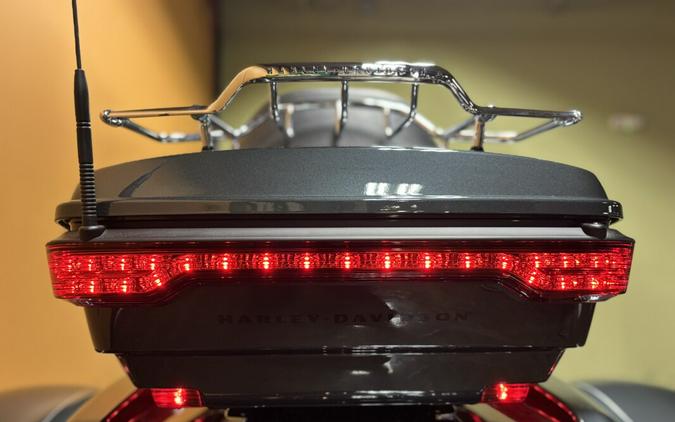 FLHTCUTG 2025 Tri Glide® Ultra