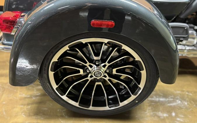 FLHTCUTG 2025 Tri Glide® Ultra