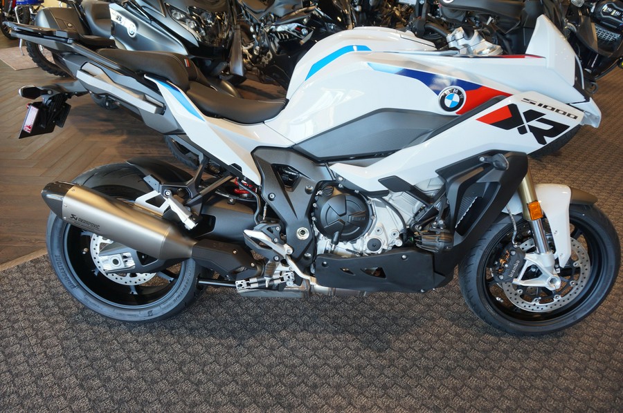 2026 BMW S 1000 XR