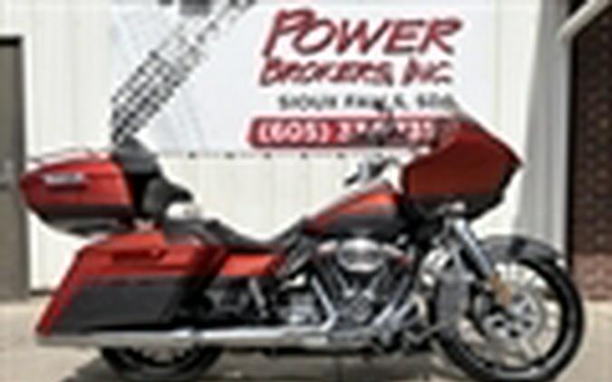 2018 HARLEY DAVIDSON FLTRXSE CVO ROAD GLIDE