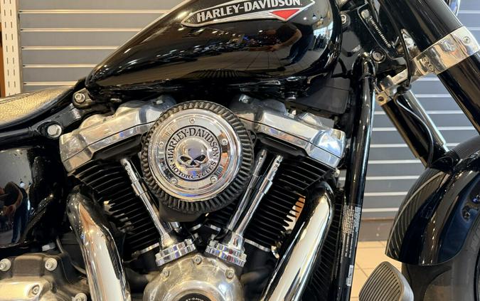 2020 H-D FLSL Softail Slim® Black 107ci