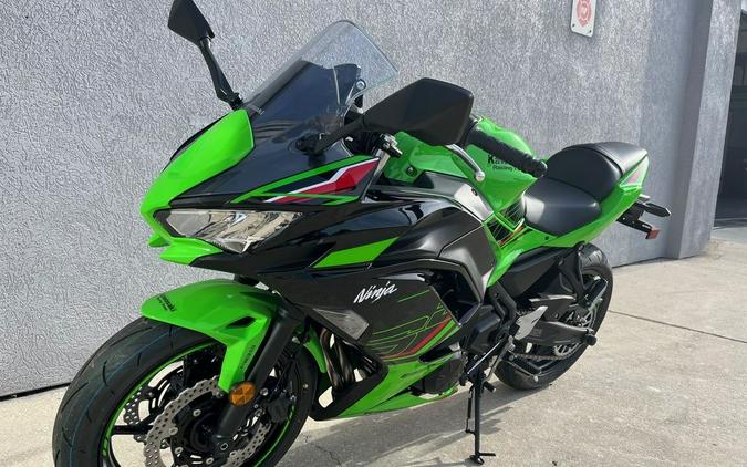 2024 Kawasaki Ninja® 650 KRT Edition ABS