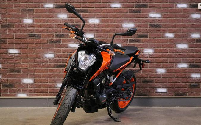 2020 KTM 200 Duke