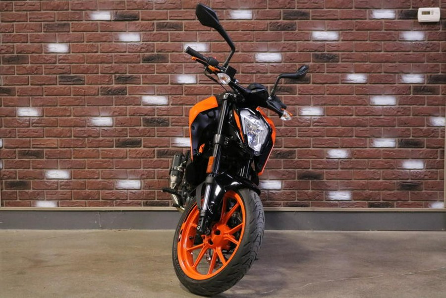 2020 KTM 200 Duke