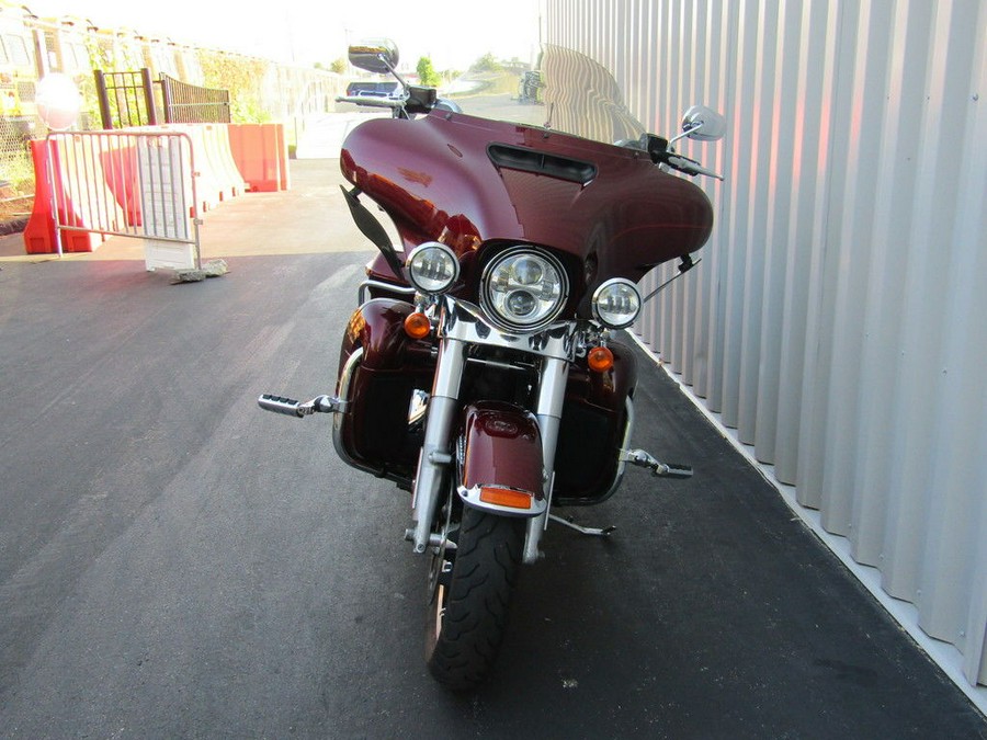 2015 Harley-Davidson® FLHTCU - Electra Glide® Ultra Classic®