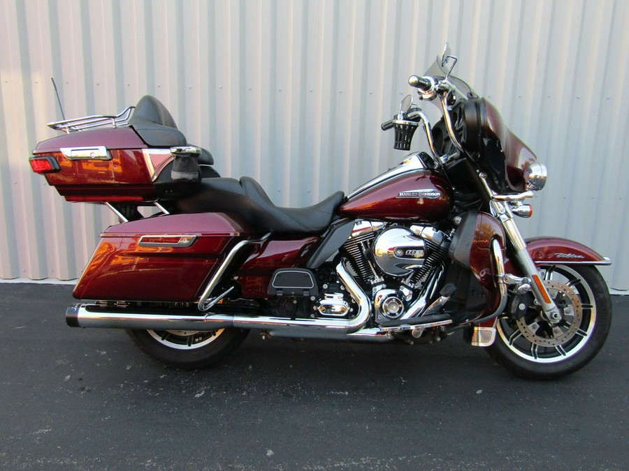 2015 Harley-Davidson® FLHTCU - Electra Glide® Ultra Classic®