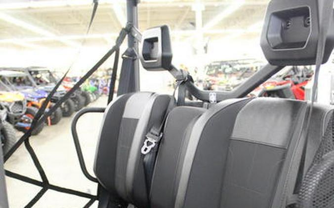 2026 Can-Am® SSV DEF MAX XT 65 HD11 BE 26