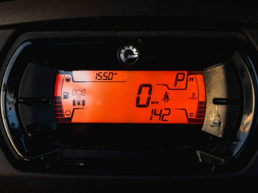 2020 Can-Am Defender PRO XT HD10