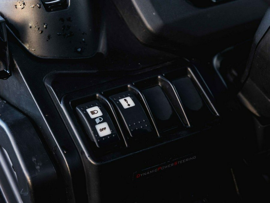 2020 Can-Am Defender PRO XT HD10