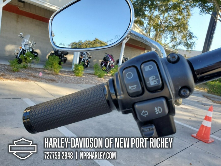 2019 Harley-Davidson® Heritage Classic 114 FLHCS