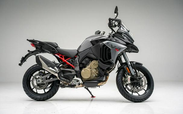 2025 Ducati Multistrada V4 S Travel & Radar Thrilling Black