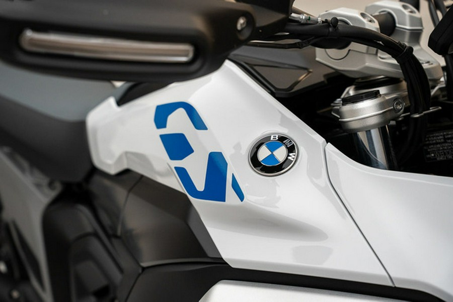 2025 BMW R 1300 GS Light White