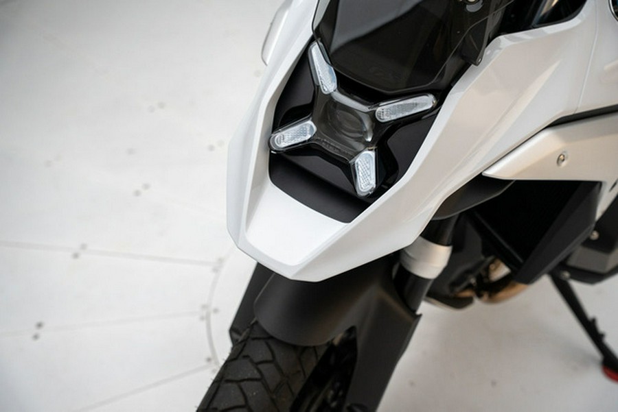 2025 BMW R 1300 GS Light White
